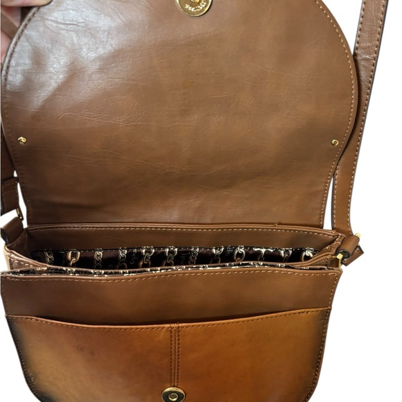 Tignanello Saddle Brown Leather Crossbody Bag - Picture 10 of 11